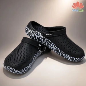 كروكس Crocs